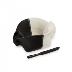 Hilborn Pinch Pot - Black and White