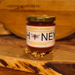 Cuchnic Apiares Honey (Hint of Jalapeno) (Local Niagara) (Unpasteurized) (150ml)